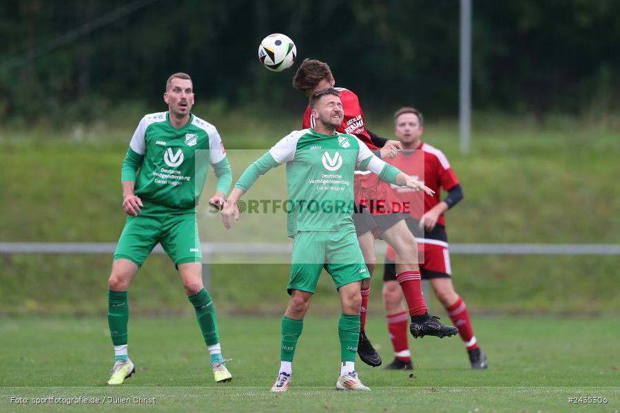 Sportgelände, Thüngersheim, 11.09.2024, sport, action, BFV, Fussball, 8. Spieltag, Kreisliga Würzburg Gr. 2, FVSHR, FVT, FV Steinfeld/Hausen-Rohrbach, FV Thüngersheim - Bild-ID: 2435306