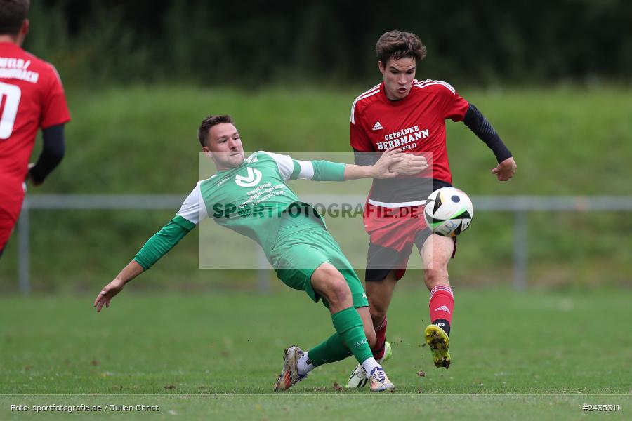 Sportgelände, Thüngersheim, 11.09.2024, sport, action, BFV, Fussball, 8. Spieltag, Kreisliga Würzburg Gr. 2, FVSHR, FVT, FV Steinfeld/Hausen-Rohrbach, FV Thüngersheim - Bild-ID: 2435311