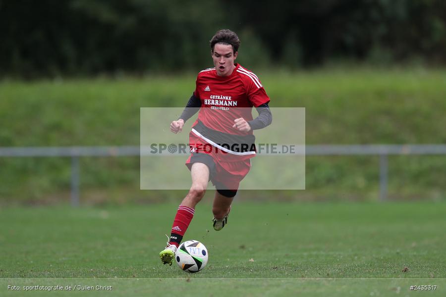 Sportgelände, Thüngersheim, 11.09.2024, sport, action, BFV, Fussball, 8. Spieltag, Kreisliga Würzburg Gr. 2, FVSHR, FVT, FV Steinfeld/Hausen-Rohrbach, FV Thüngersheim - Bild-ID: 2435317