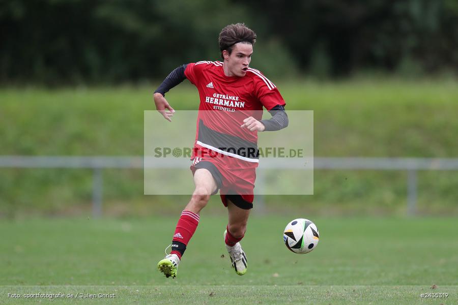 Sportgelände, Thüngersheim, 11.09.2024, sport, action, BFV, Fussball, 8. Spieltag, Kreisliga Würzburg Gr. 2, FVSHR, FVT, FV Steinfeld/Hausen-Rohrbach, FV Thüngersheim - Bild-ID: 2435319