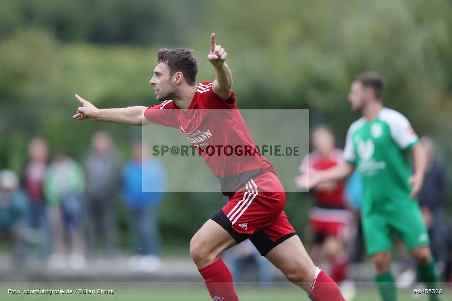 Sportgelände, Thüngersheim, 11.09.2024, sport, action, BFV, Fussball, 8. Spieltag, Kreisliga Würzburg Gr. 2, FVSHR, FVT, FV Steinfeld/Hausen-Rohrbach, FV Thüngersheim - Bild-ID: 2435320