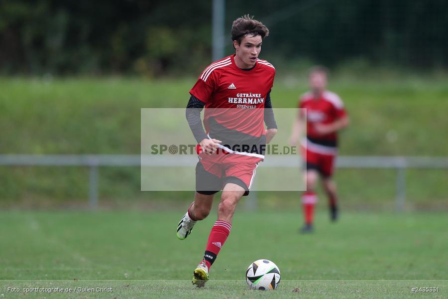 Sportgelände, Thüngersheim, 11.09.2024, sport, action, BFV, Fussball, 8. Spieltag, Kreisliga Würzburg Gr. 2, FVSHR, FVT, FV Steinfeld/Hausen-Rohrbach, FV Thüngersheim - Bild-ID: 2435331