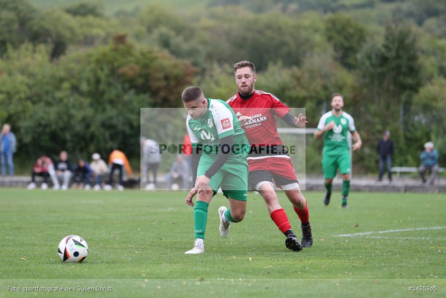 Sportgelände, Thüngersheim, 11.09.2024, sport, action, BFV, Fussball, 8. Spieltag, Kreisliga Würzburg Gr. 2, FVSHR, FVT, FV Steinfeld/Hausen-Rohrbach, FV Thüngersheim - Bild-ID: 2435365