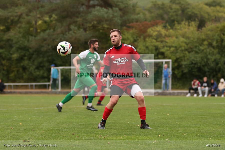 Sportgelände, Thüngersheim, 11.09.2024, sport, action, BFV, Fussball, 8. Spieltag, Kreisliga Würzburg Gr. 2, FVSHR, FVT, FV Steinfeld/Hausen-Rohrbach, FV Thüngersheim - Bild-ID: 2435368