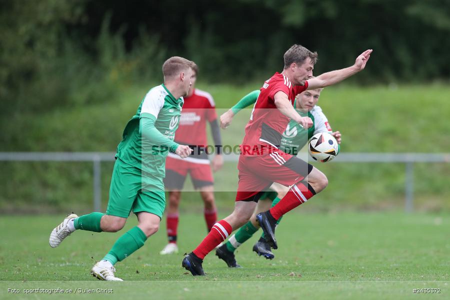 Sportgelände, Thüngersheim, 11.09.2024, sport, action, BFV, Fussball, 8. Spieltag, Kreisliga Würzburg Gr. 2, FVSHR, FVT, FV Steinfeld/Hausen-Rohrbach, FV Thüngersheim - Bild-ID: 2435372