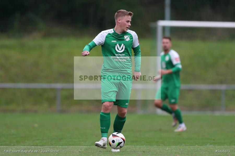Sportgelände, Thüngersheim, 11.09.2024, sport, action, BFV, Fussball, 8. Spieltag, Kreisliga Würzburg Gr. 2, FVSHR, FVT, FV Steinfeld/Hausen-Rohrbach, FV Thüngersheim - Bild-ID: 2435373