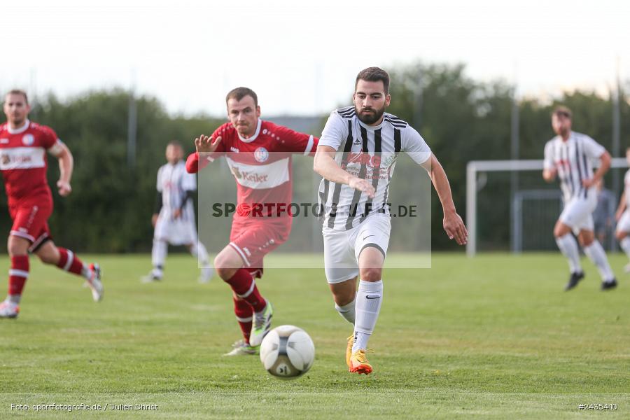 Sportgelände, Wiesenfeld, 12.09.2024, sport, action, BFV, Fussball, 8. Spieltag, Kreisklasse Würzburg Gr. 3, SVSS, FCWH, SV Sendelbach-Steinbach, FC Wiesenfeld-Halsbach - Bild-ID: 2435410