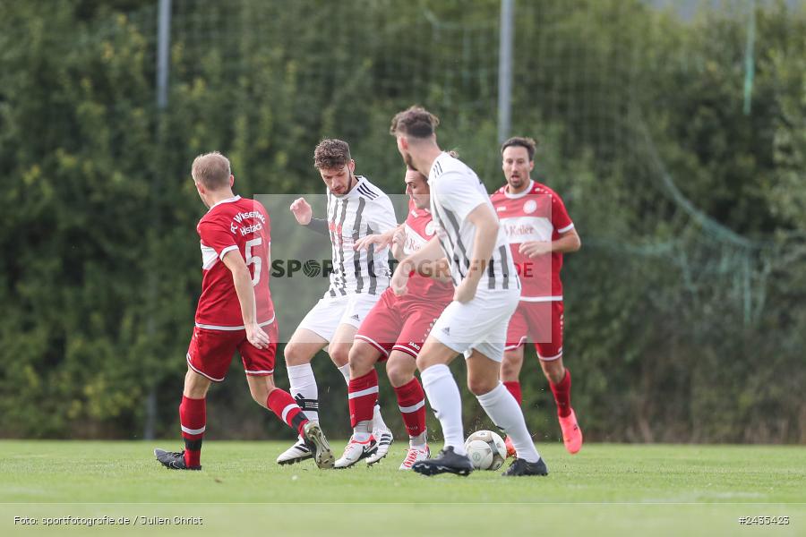 Sportgelände, Wiesenfeld, 12.09.2024, sport, action, BFV, Fussball, 8. Spieltag, Kreisklasse Würzburg Gr. 3, SVSS, FCWH, SV Sendelbach-Steinbach, FC Wiesenfeld-Halsbach - Bild-ID: 2435423