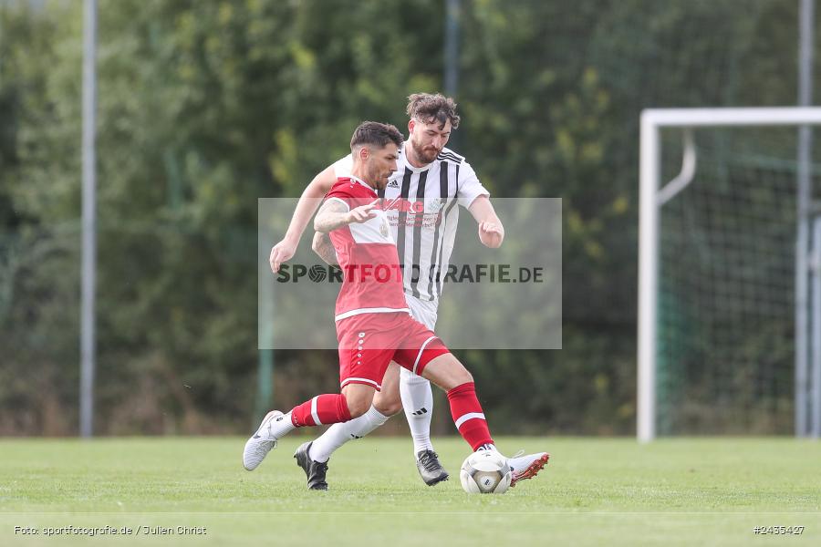 Sportgelände, Wiesenfeld, 12.09.2024, sport, action, BFV, Fussball, 8. Spieltag, Kreisklasse Würzburg Gr. 3, SVSS, FCWH, SV Sendelbach-Steinbach, FC Wiesenfeld-Halsbach - Bild-ID: 2435427