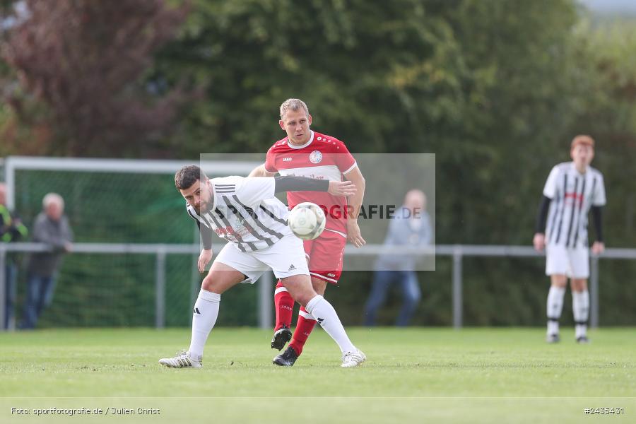Sportgelände, Wiesenfeld, 12.09.2024, sport, action, BFV, Fussball, 8. Spieltag, Kreisklasse Würzburg Gr. 3, SVSS, FCWH, SV Sendelbach-Steinbach, FC Wiesenfeld-Halsbach - Bild-ID: 2435431 Sportgelände, Wiesenfeld, 12.09.2024, sport, action, BFV, Fussball, 8. Spieltag, Kreisklasse Würzburg Gr. 3, SVSS, FCWH, SV Sendelbach-Steinbach, FC Wiesenfeld-Halsbach - Bild-ID: 2435431