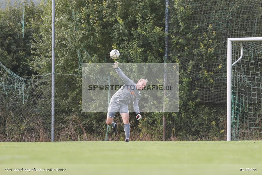 Sportgelände, Wiesenfeld, 12.09.2024, sport, action, BFV, Fussball, 8. Spieltag, Kreisklasse Würzburg Gr. 3, SVSS, FCWH, SV Sendelbach-Steinbach, FC Wiesenfeld-Halsbach - Bild-ID: 2435464