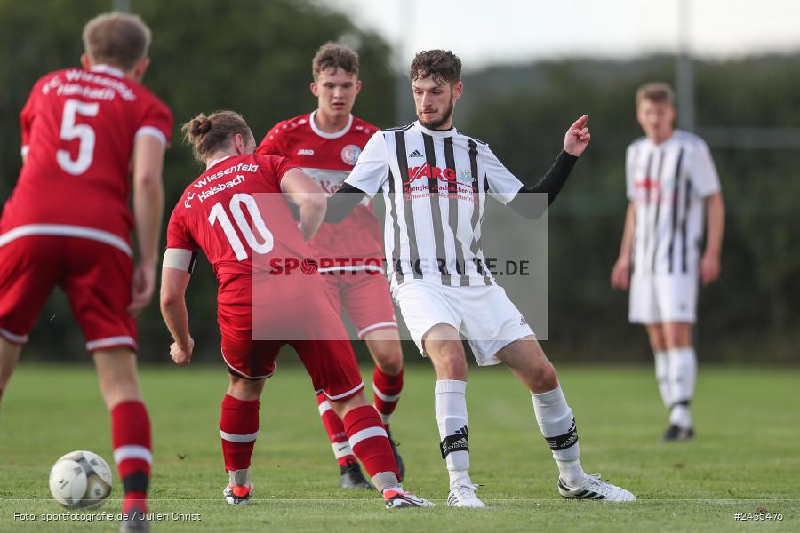 Sportgelände, Wiesenfeld, 12.09.2024, sport, action, BFV, Fussball, 8. Spieltag, Kreisklasse Würzburg Gr. 3, SVSS, FCWH, SV Sendelbach-Steinbach, FC Wiesenfeld-Halsbach - Bild-ID: 2435476