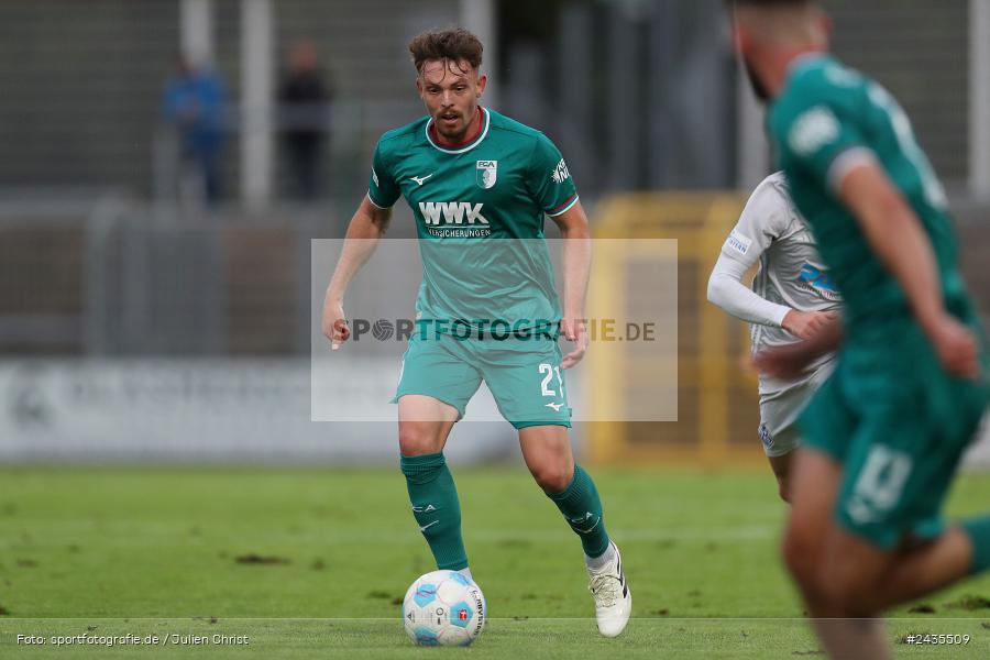 Stadion am Schönbusch, Aschaffenburg, 13.09.2024, sport, action, BFV, Fussball, 9. Spieltag, Regionalliga Bayern, FCA, SVA, FC Augsburg II, SV Viktoria Aschaffenburg - Bild-ID: 2435509