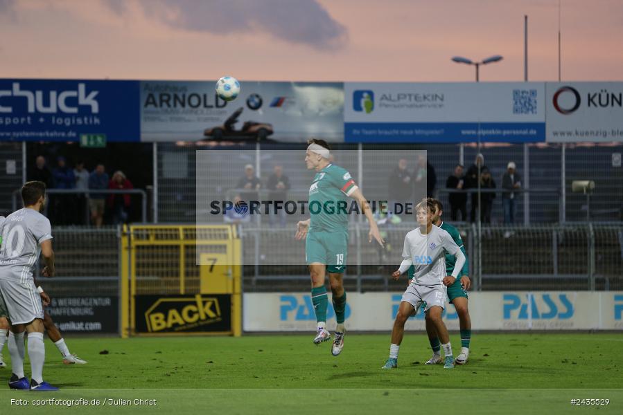 Stadion am Schönbusch, Aschaffenburg, 13.09.2024, sport, action, BFV, Fussball, 9. Spieltag, Regionalliga Bayern, FCA, SVA, FC Augsburg II, SV Viktoria Aschaffenburg - Bild-ID: 2435529