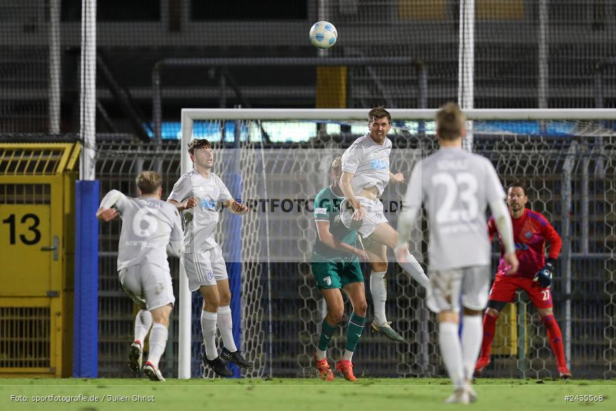 Stadion am Schönbusch, Aschaffenburg, 13.09.2024, sport, action, BFV, Fussball, 9. Spieltag, Regionalliga Bayern, FCA, SVA, FC Augsburg II, SV Viktoria Aschaffenburg - Bild-ID: 2435568