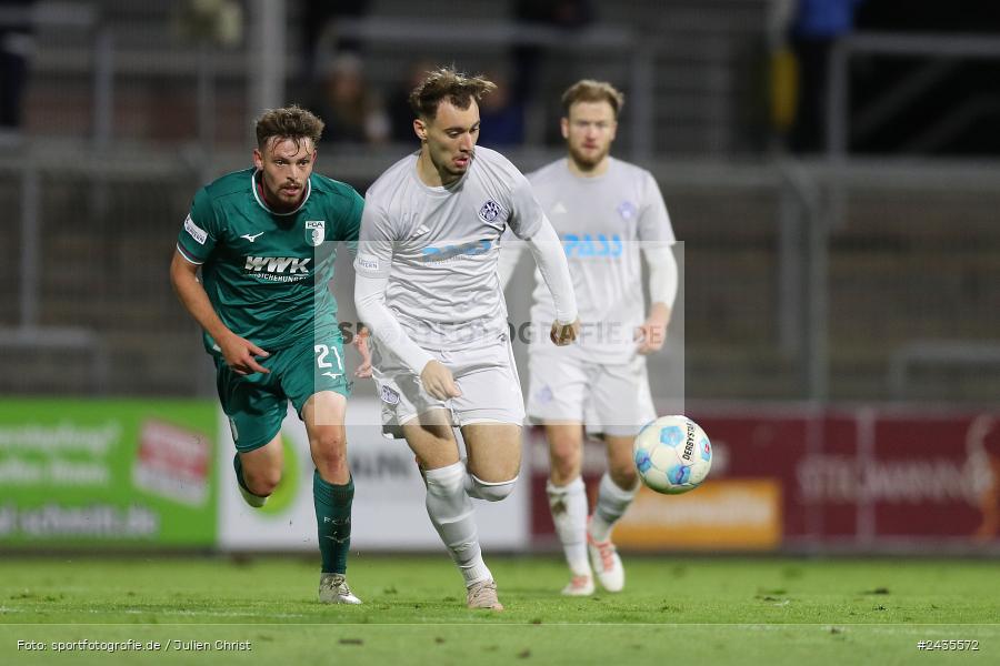 Stadion am Schönbusch, Aschaffenburg, 13.09.2024, sport, action, BFV, Fussball, 9. Spieltag, Regionalliga Bayern, FCA, SVA, FC Augsburg II, SV Viktoria Aschaffenburg - Bild-ID: 2435572