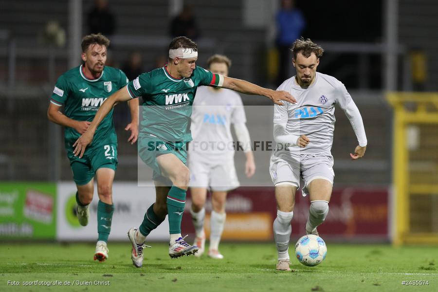Stadion am Schönbusch, Aschaffenburg, 13.09.2024, sport, action, BFV, Fussball, 9. Spieltag, Regionalliga Bayern, FCA, SVA, FC Augsburg II, SV Viktoria Aschaffenburg - Bild-ID: 2435574
