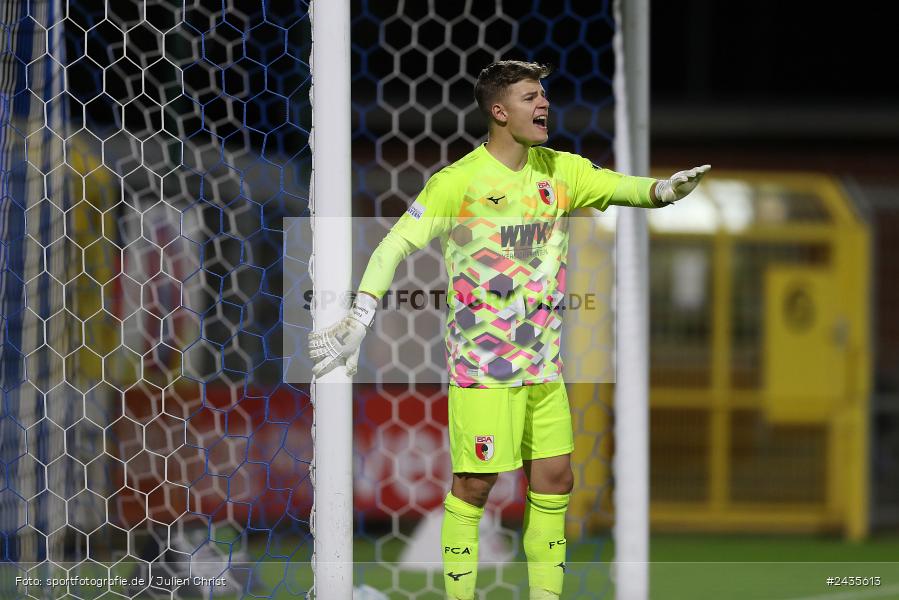 Stadion am Schönbusch, Aschaffenburg, 13.09.2024, sport, action, BFV, Fussball, 9. Spieltag, Regionalliga Bayern, FCA, SVA, FC Augsburg II, SV Viktoria Aschaffenburg - Bild-ID: 2435613