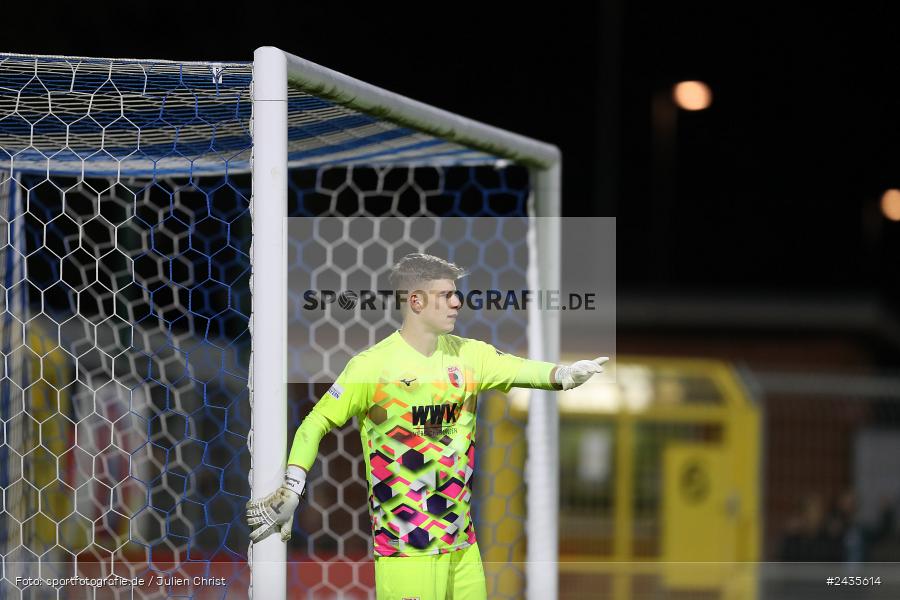 Stadion am Schönbusch, Aschaffenburg, 13.09.2024, sport, action, BFV, Fussball, 9. Spieltag, Regionalliga Bayern, FCA, SVA, FC Augsburg II, SV Viktoria Aschaffenburg - Bild-ID: 2435614