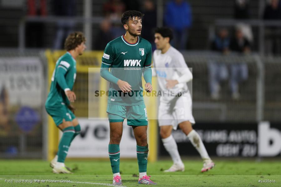 Stadion am Schönbusch, Aschaffenburg, 13.09.2024, sport, action, BFV, Fussball, 9. Spieltag, Regionalliga Bayern, FCA, SVA, FC Augsburg II, SV Viktoria Aschaffenburg - Bild-ID: 2435616