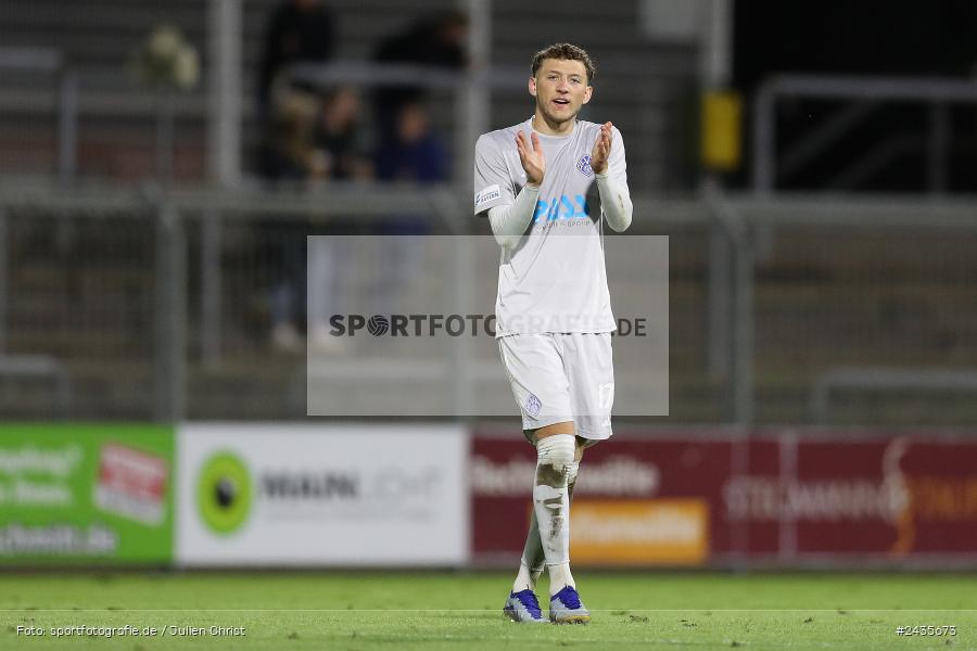 Stadion am Schönbusch, Aschaffenburg, 13.09.2024, sport, action, BFV, Fussball, 9. Spieltag, Regionalliga Bayern, FCA, SVA, FC Augsburg II, SV Viktoria Aschaffenburg - Bild-ID: 2435673