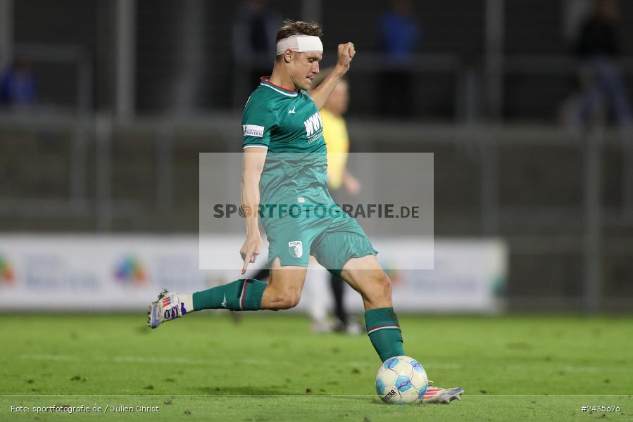 Stadion am Schönbusch, Aschaffenburg, 13.09.2024, sport, action, BFV, Fussball, 9. Spieltag, Regionalliga Bayern, FCA, SVA, FC Augsburg II, SV Viktoria Aschaffenburg - Bild-ID: 2435676