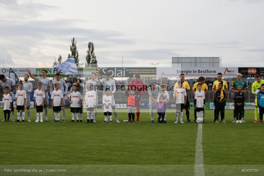 Stadion am Schönbusch, Aschaffenburg, 13.09.2024, sport, action, BFV, Fussball, 9. Spieltag, Regionalliga Bayern, FCA, SVA, FC Augsburg II, SV Viktoria Aschaffenburg - Bild-ID: 2435700