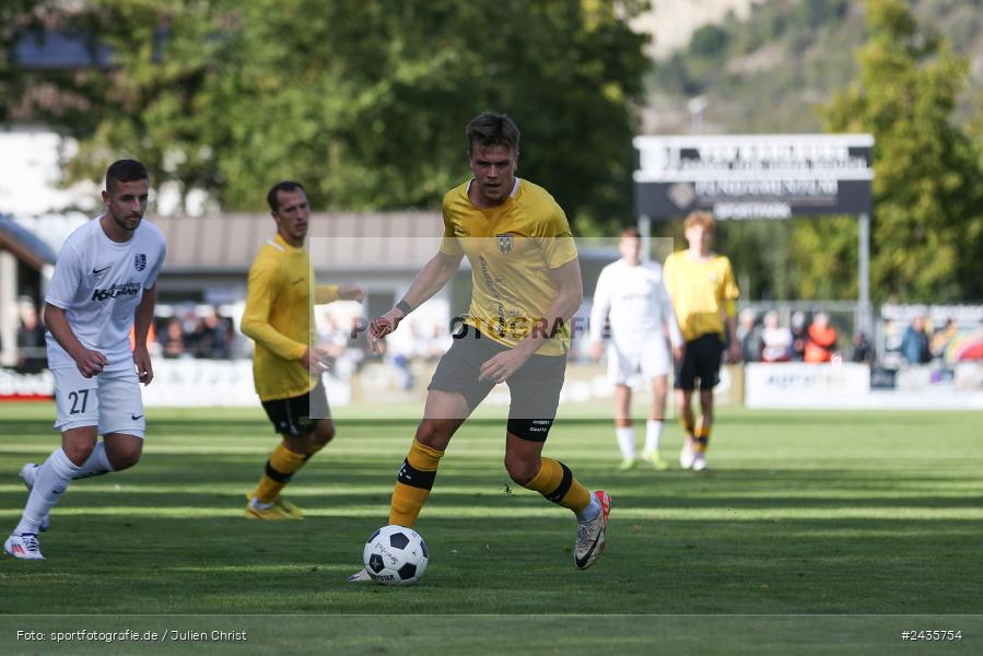 Fundamentum Sportpark, Karlburg, 14.09.2024, sport, action, BFV, Fussball, 11. Spieltag, Bayernliga Nord, HOF, TSV, SpVgg Bayern Hof, TSV Karlburg - Bild-ID: 2435754 Fundamentum Sportpark, Karlburg, 14.09.2024, sport, action, BFV, Fussball, 11. Spieltag, Bayernliga Nord, HOF, TSV, SpVgg Bayern Hof, TSV Karlburg - Bild-ID: 2435754