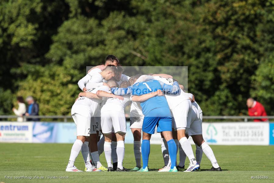 Fundamentum Sportpark, Karlburg, 14.09.2024, sport, action, BFV, Fussball, 11. Spieltag, Bayernliga Nord, HOF, TSV, SpVgg Bayern Hof, TSV Karlburg - Bild-ID: 2435780
