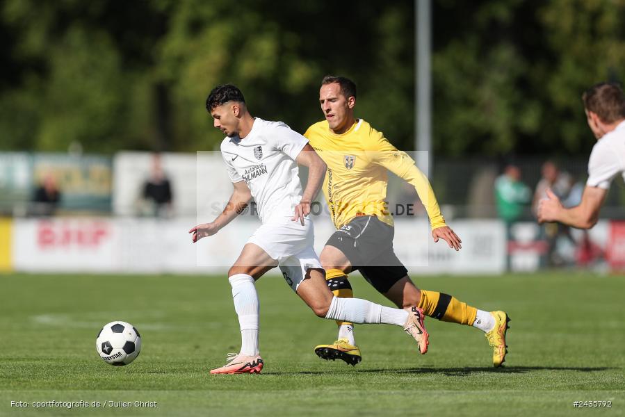 Fundamentum Sportpark, Karlburg, 14.09.2024, sport, action, BFV, Fussball, 11. Spieltag, Bayernliga Nord, HOF, TSV, SpVgg Bayern Hof, TSV Karlburg - Bild-ID: 2435792