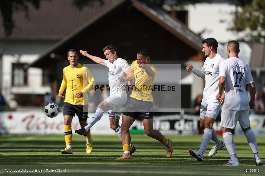 Fundamentum Sportpark, Karlburg, 14.09.2024, sport, action, BFV, Fussball, 11. Spieltag, Bayernliga Nord, HOF, TSV, SpVgg Bayern Hof, TSV Karlburg - Bild-ID: 2435815