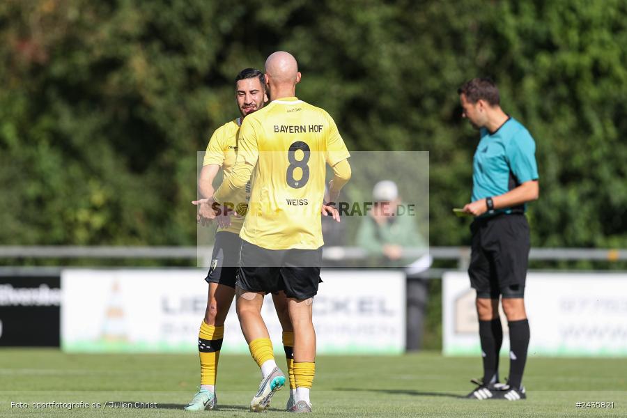 Fundamentum Sportpark, Karlburg, 14.09.2024, sport, action, BFV, Fussball, 11. Spieltag, Bayernliga Nord, HOF, TSV, SpVgg Bayern Hof, TSV Karlburg - Bild-ID: 2435821