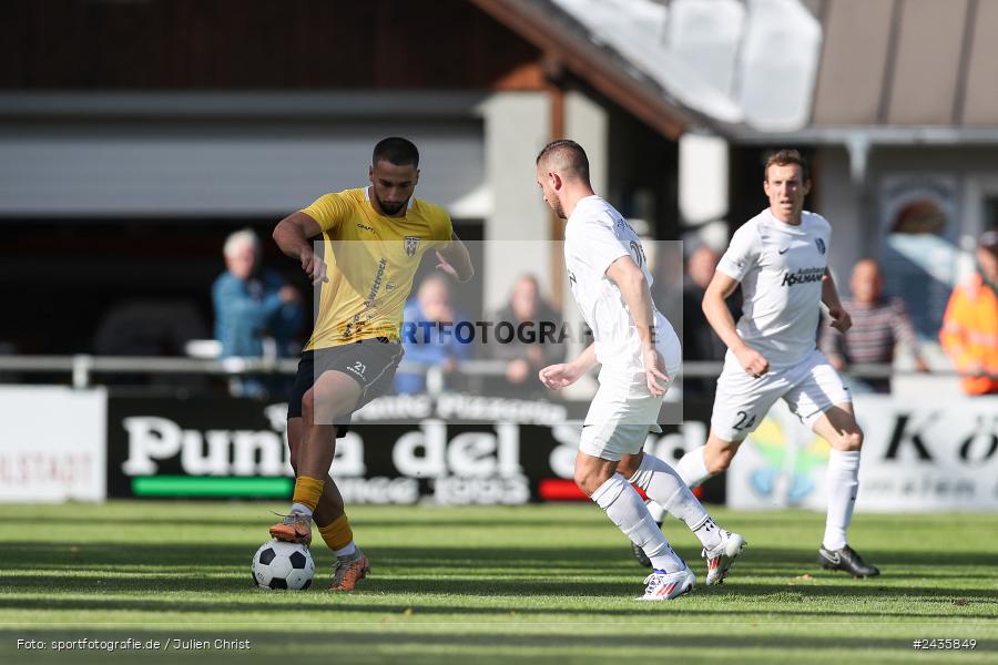 Fundamentum Sportpark, Karlburg, 14.09.2024, sport, action, BFV, Fussball, 11. Spieltag, Bayernliga Nord, HOF, TSV, SpVgg Bayern Hof, TSV Karlburg - Bild-ID: 2435849