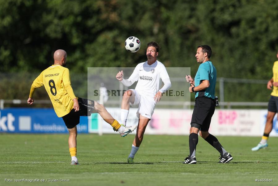 Fundamentum Sportpark, Karlburg, 14.09.2024, sport, action, BFV, Fussball, 11. Spieltag, Bayernliga Nord, HOF, TSV, SpVgg Bayern Hof, TSV Karlburg - Bild-ID: 2435861