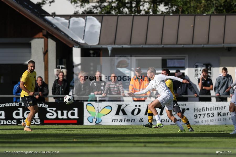 Fundamentum Sportpark, Karlburg, 14.09.2024, sport, action, BFV, Fussball, 11. Spieltag, Bayernliga Nord, HOF, TSV, SpVgg Bayern Hof, TSV Karlburg - Bild-ID: 2435866