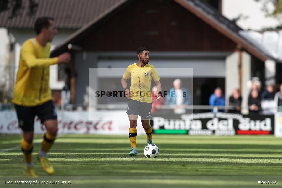 Fundamentum Sportpark, Karlburg, 14.09.2024, sport, action, BFV, Fussball, 11. Spieltag, Bayernliga Nord, HOF, TSV, SpVgg Bayern Hof, TSV Karlburg - Bild-ID: 2435896