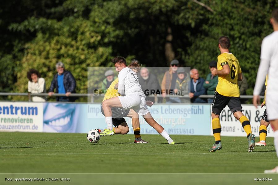Fundamentum Sportpark, Karlburg, 14.09.2024, sport, action, BFV, Fussball, 11. Spieltag, Bayernliga Nord, HOF, TSV, SpVgg Bayern Hof, TSV Karlburg - Bild-ID: 2435944