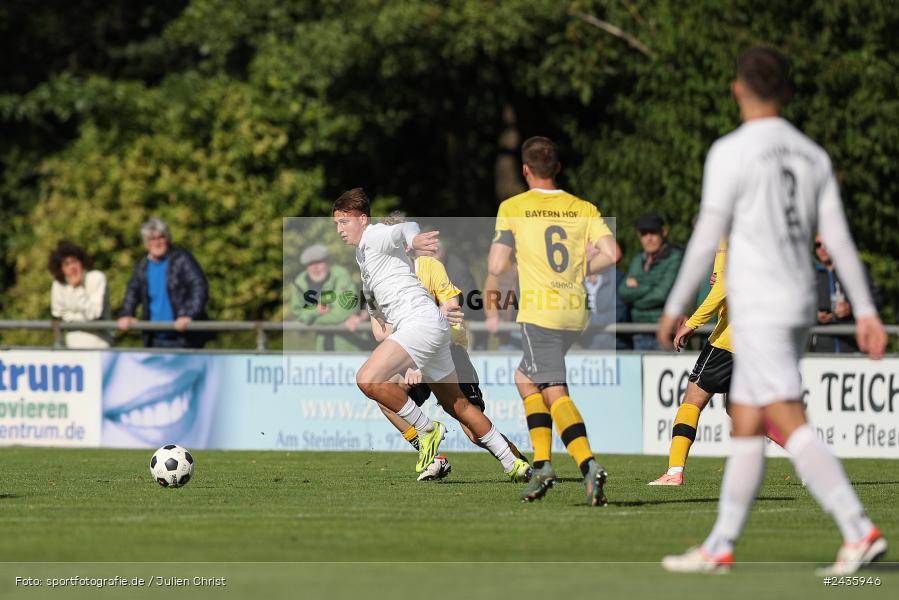 Fundamentum Sportpark, Karlburg, 14.09.2024, sport, action, BFV, Fussball, 11. Spieltag, Bayernliga Nord, HOF, TSV, SpVgg Bayern Hof, TSV Karlburg - Bild-ID: 2435946