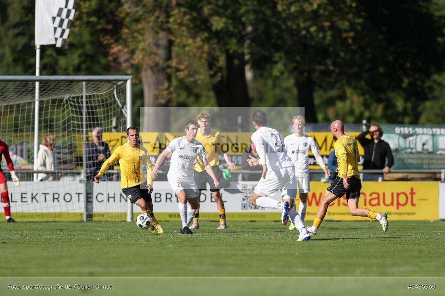Fundamentum Sportpark, Karlburg, 14.09.2024, sport, action, BFV, Fussball, 11. Spieltag, Bayernliga Nord, HOF, TSV, SpVgg Bayern Hof, TSV Karlburg - Bild-ID: 2435969
