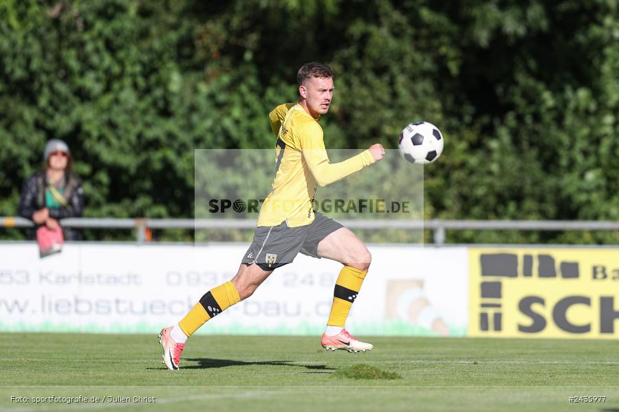 Fundamentum Sportpark, Karlburg, 14.09.2024, sport, action, BFV, Fussball, 11. Spieltag, Bayernliga Nord, HOF, TSV, SpVgg Bayern Hof, TSV Karlburg - Bild-ID: 2435977