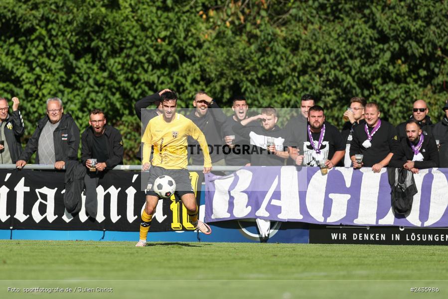 Fundamentum Sportpark, Karlburg, 14.09.2024, sport, action, BFV, Fussball, 11. Spieltag, Bayernliga Nord, HOF, TSV, SpVgg Bayern Hof, TSV Karlburg - Bild-ID: 2435986 Fundamentum Sportpark, Karlburg, 14.09.2024, sport, action, BFV, Fussball, 11. Spieltag, Bayernliga Nord, HOF, TSV, SpVgg Bayern Hof, TSV Karlburg - Bild-ID: 2435986