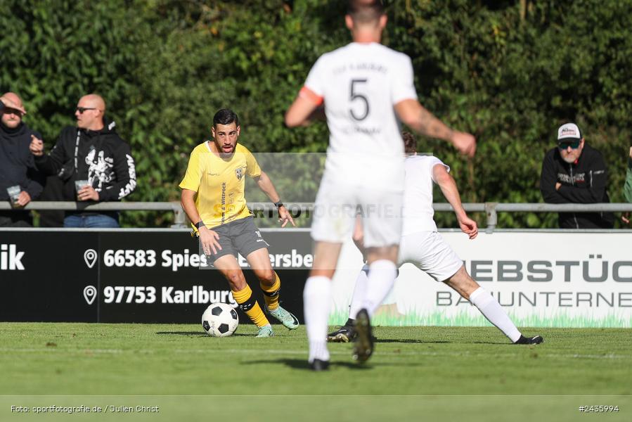 Fundamentum Sportpark, Karlburg, 14.09.2024, sport, action, BFV, Fussball, 11. Spieltag, Bayernliga Nord, HOF, TSV, SpVgg Bayern Hof, TSV Karlburg - Bild-ID: 2435994 Fundamentum Sportpark, Karlburg, 14.09.2024, sport, action, BFV, Fussball, 11. Spieltag, Bayernliga Nord, HOF, TSV, SpVgg Bayern Hof, TSV Karlburg - Bild-ID: 2435994