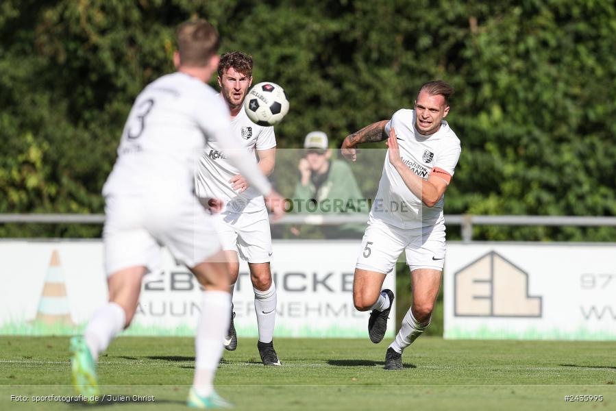 Fundamentum Sportpark, Karlburg, 14.09.2024, sport, action, BFV, Fussball, 11. Spieltag, Bayernliga Nord, HOF, TSV, SpVgg Bayern Hof, TSV Karlburg - Bild-ID: 2435995