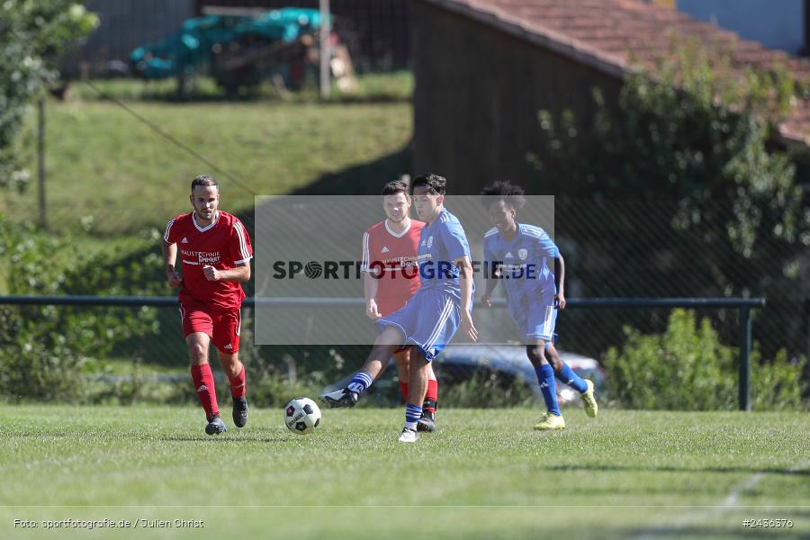 Sportgelände, Karsbach, 15.09.2024, sport, action, BFV, Fussball, 9. Spieltag, Kreisklasse Würzburg Gr. 3, TSV, FCK, TSV Lohr II, SG1 FC Karsbach - Bild-ID: 2436376
