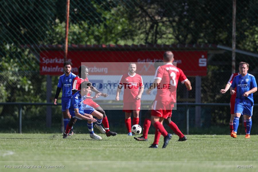 Sportgelände, Karsbach, 15.09.2024, sport, action, BFV, Fussball, 9. Spieltag, Kreisklasse Würzburg Gr. 3, TSV, FCK, TSV Lohr II, SG1 FC Karsbach - Bild-ID: 2436391