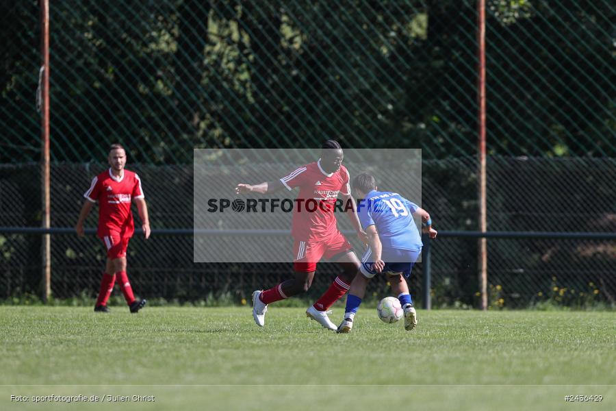 Sportgelände, Karsbach, 15.09.2024, sport, action, BFV, Fussball, 9. Spieltag, Kreisklasse Würzburg Gr. 3, TSV, FCK, TSV Lohr II, SG1 FC Karsbach - Bild-ID: 2436429