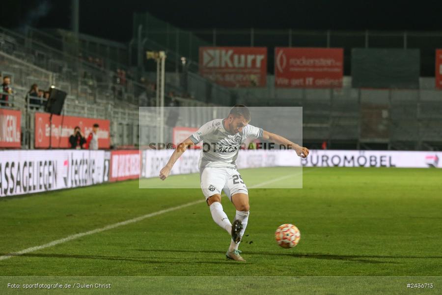 AKON Arena, Würzburg, 17.09.2024, sport, action, BFV, Fussball, 5. Spieltag, Regionalliga Bayern, FCN, FWK, 1. FC Nürnberg II, FC Würzburger Kickers - Bild-ID: 2436713 AKON Arena, Würzburg, 17.09.2024, sport, action, BFV, Fussball, 5. Spieltag, Regionalliga Bayern, FCN, FWK, 1. FC Nürnberg II, FC Würzburger Kickers - Bild-ID: 2436713