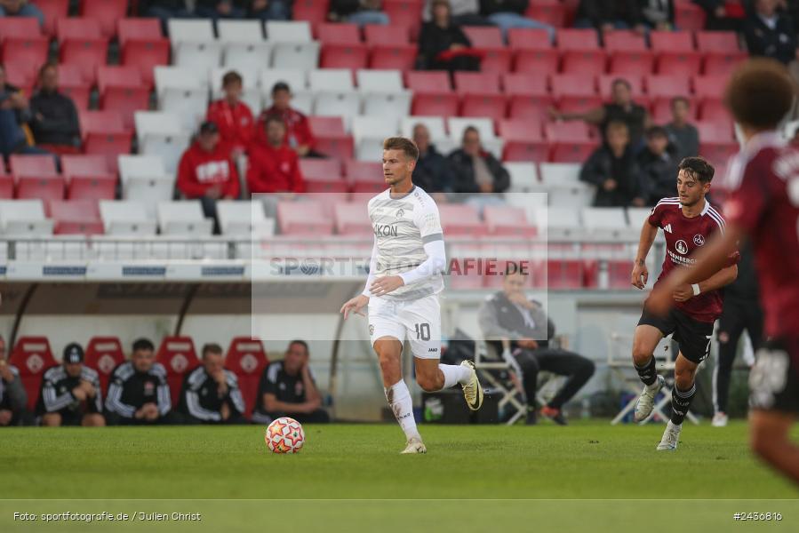 AKON Arena, Würzburg, 17.09.2024, sport, action, BFV, Fussball, 5. Spieltag, Regionalliga Bayern, FCN, FWK, 1. FC Nürnberg II, FC Würzburger Kickers - Bild-ID: 2436816