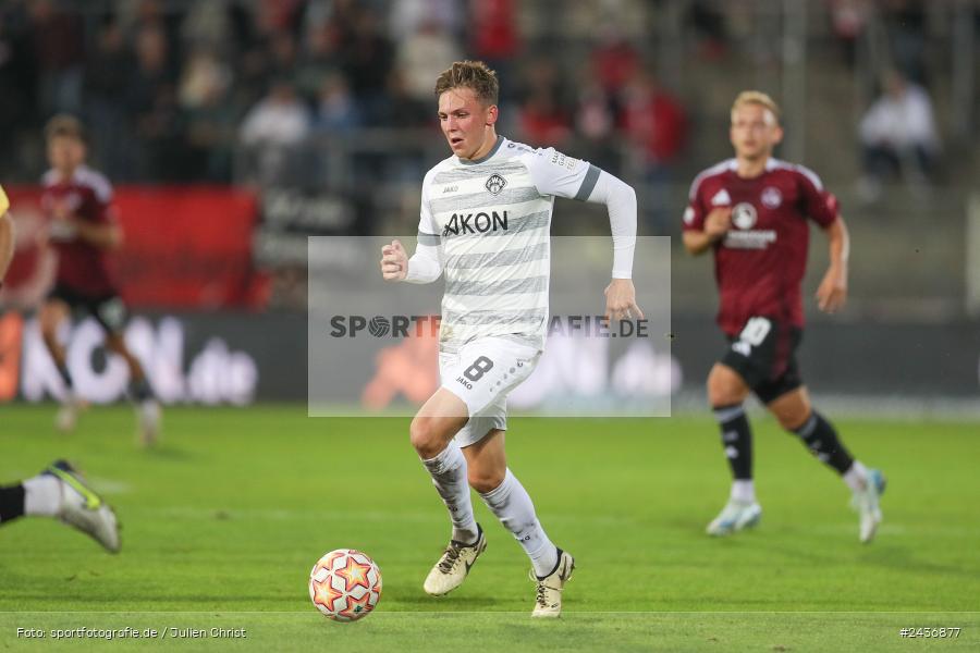 AKON Arena, Würzburg, 17.09.2024, sport, action, BFV, Fussball, 5. Spieltag, Regionalliga Bayern, FCN, FWK, 1. FC Nürnberg II, FC Würzburger Kickers - Bild-ID: 2436877 AKON Arena, Würzburg, 17.09.2024, sport, action, BFV, Fussball, 5. Spieltag, Regionalliga Bayern, FCN, FWK, 1. FC Nürnberg II, FC Würzburger Kickers - Bild-ID: 2436877