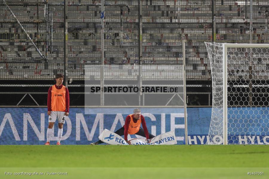 AKON Arena, Würzburg, 17.09.2024, sport, action, BFV, Fussball, 5. Spieltag, Regionalliga Bayern, FCN, FWK, 1. FC Nürnberg II, FC Würzburger Kickers - Bild-ID: 2437051 AKON Arena, Würzburg, 17.09.2024, sport, action, BFV, Fussball, 5. Spieltag, Regionalliga Bayern, FCN, FWK, 1. FC Nürnberg II, FC Würzburger Kickers - Bild-ID: 2437051